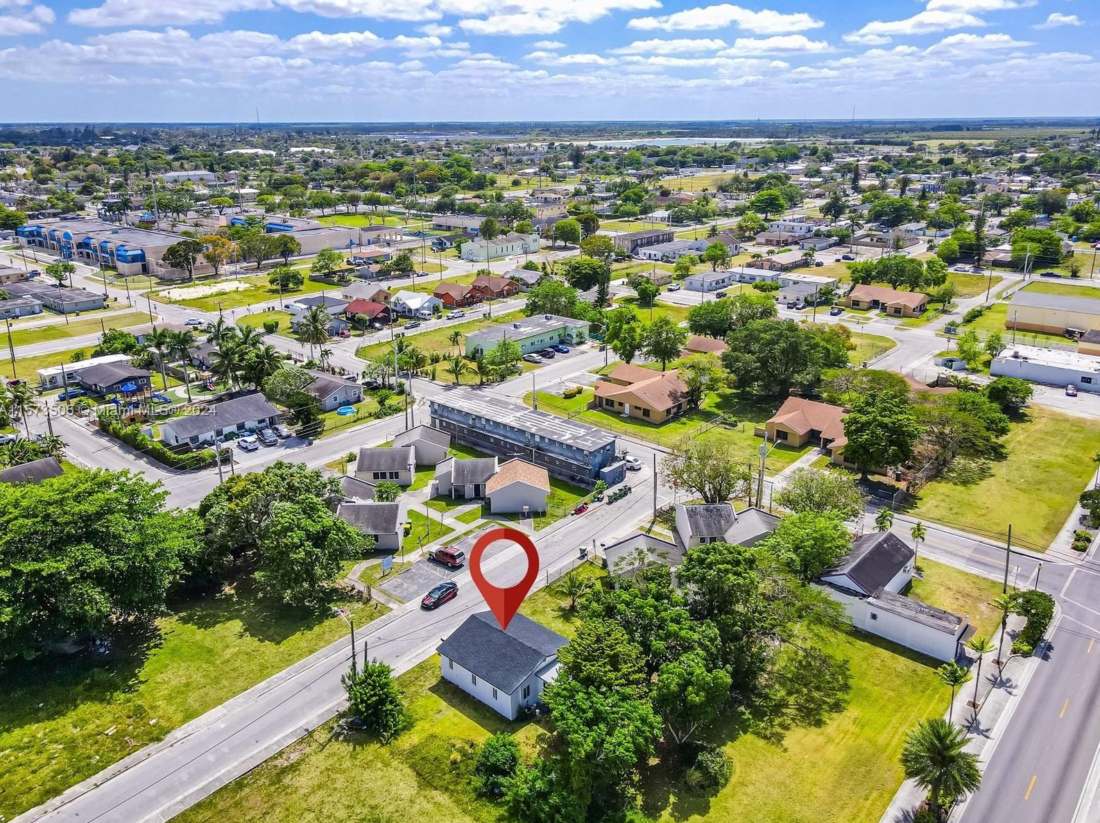 323 4th Ct, Homestead, FL 33030-7125