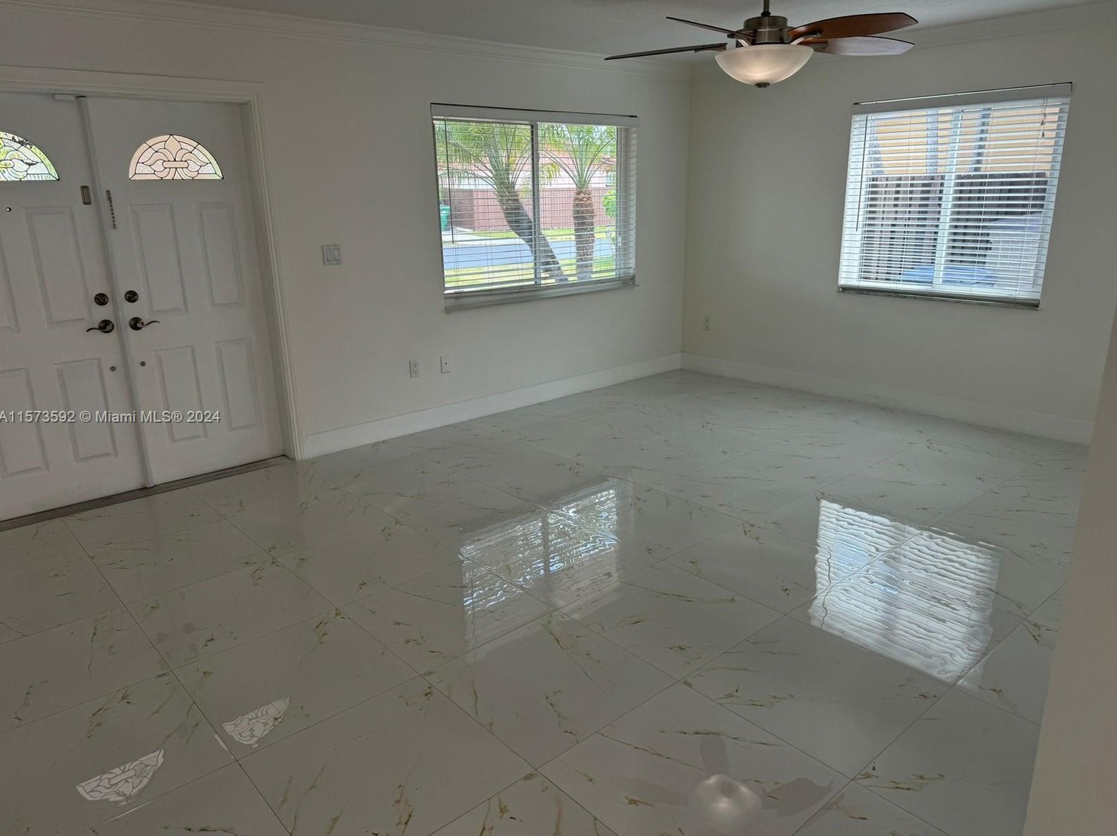 11262 73rd Terrace Cir, Miami, FL 33173-1760