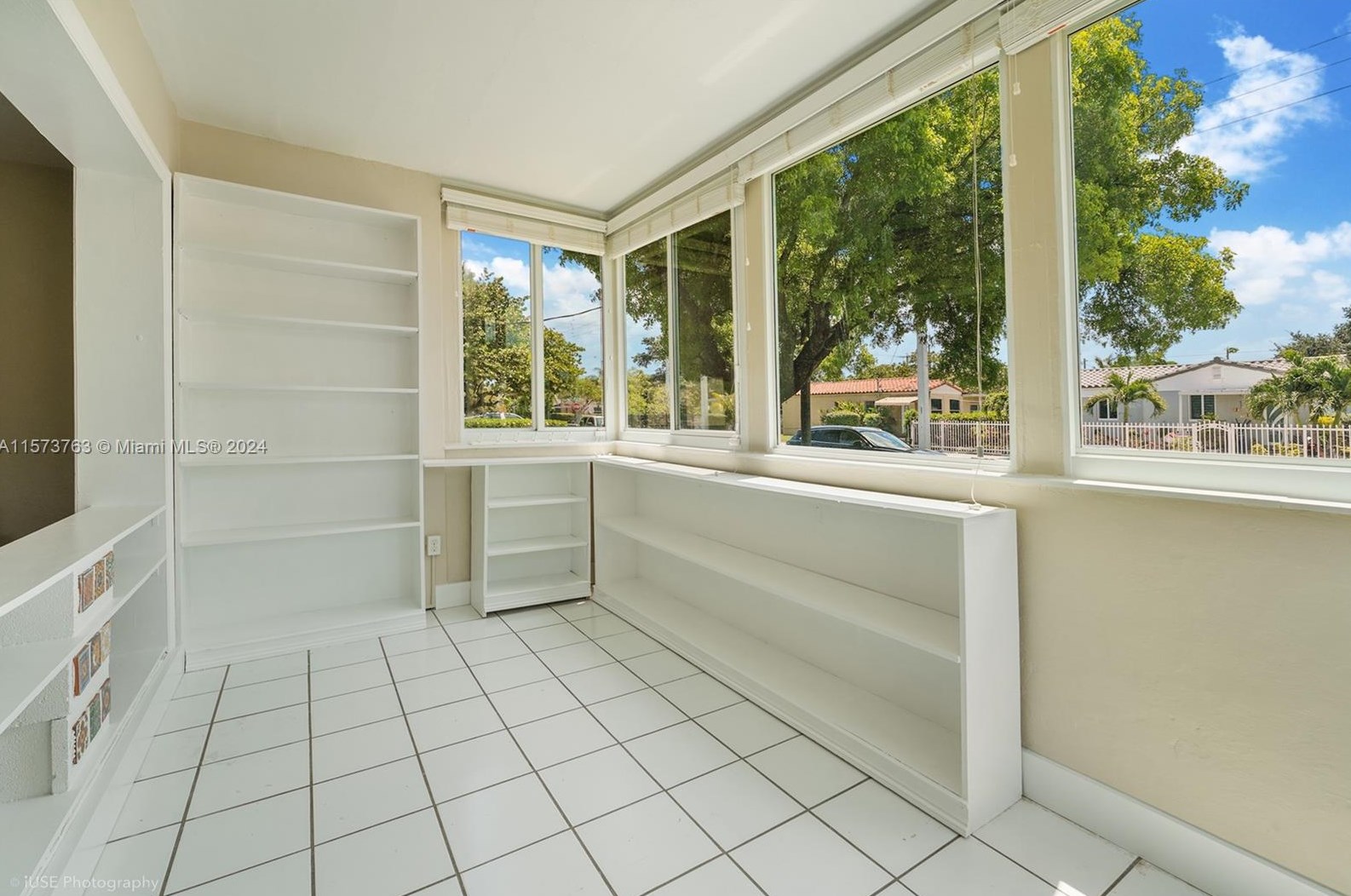 1321 Nw 51st Ter, Miami, FL 33142