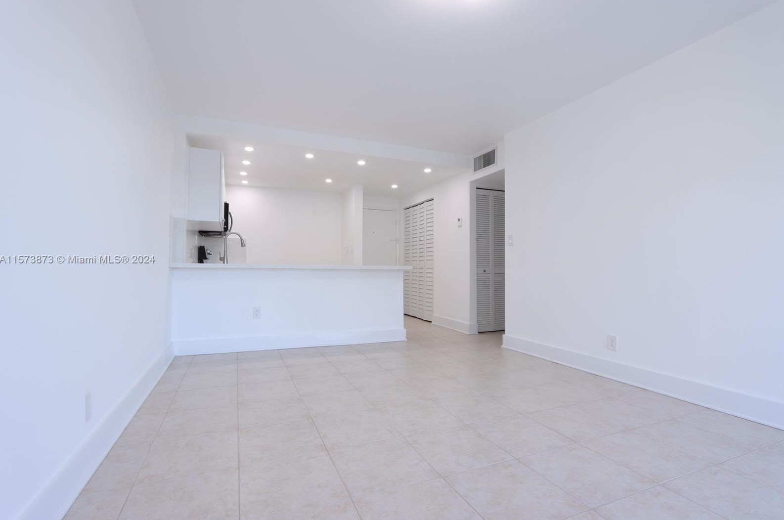4550 Nw 9th St #503e, Miami, FL