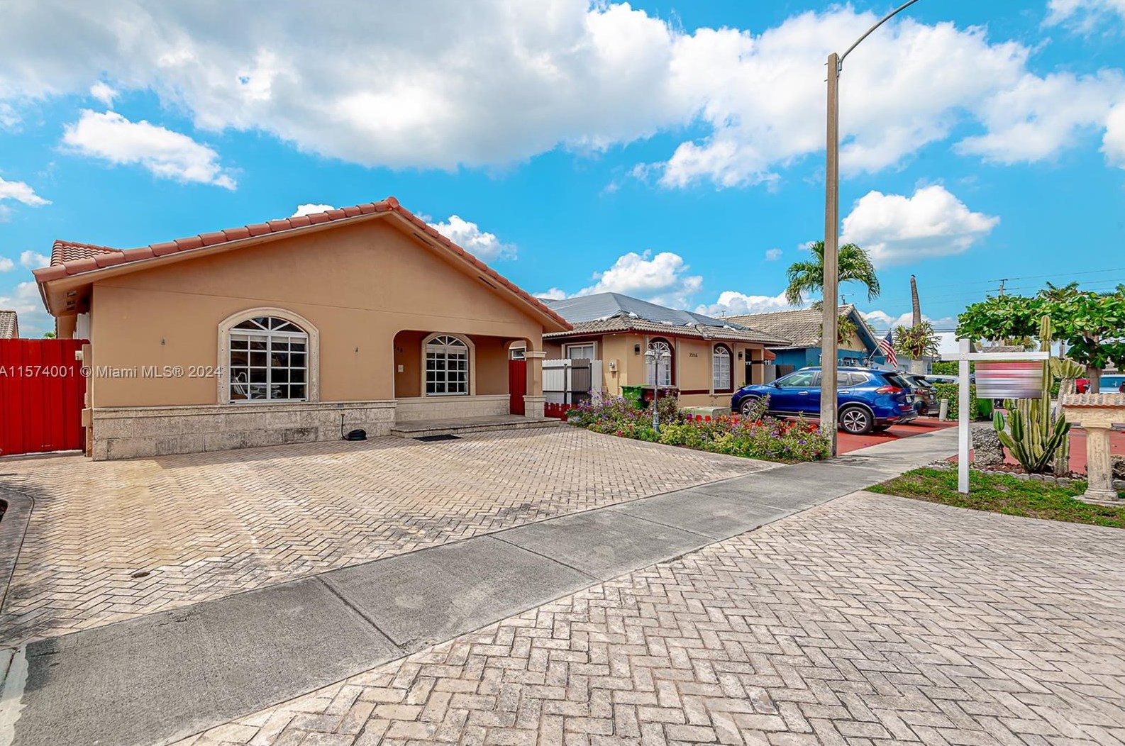 3548 W 73rd Terrace, Hialeah, FL 33018