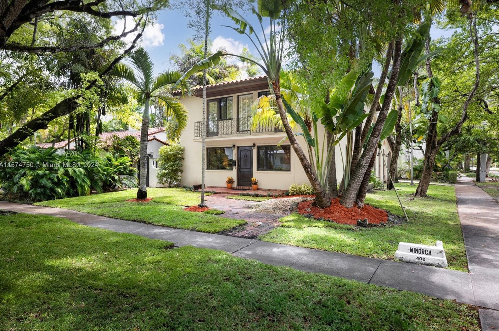 446 Minorca Ave, Miami, FL 33134-4224