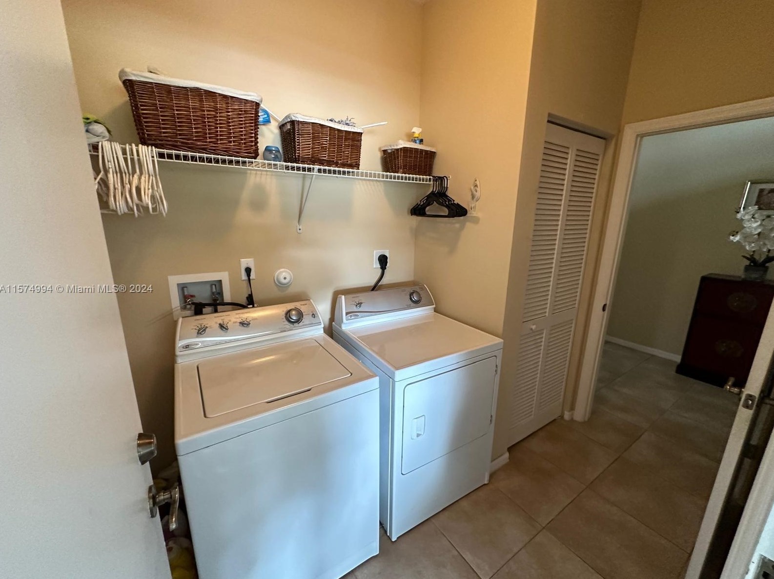 9740 Lindale Trace Blvd, Fort Pierce FL 34987-2411 exterior