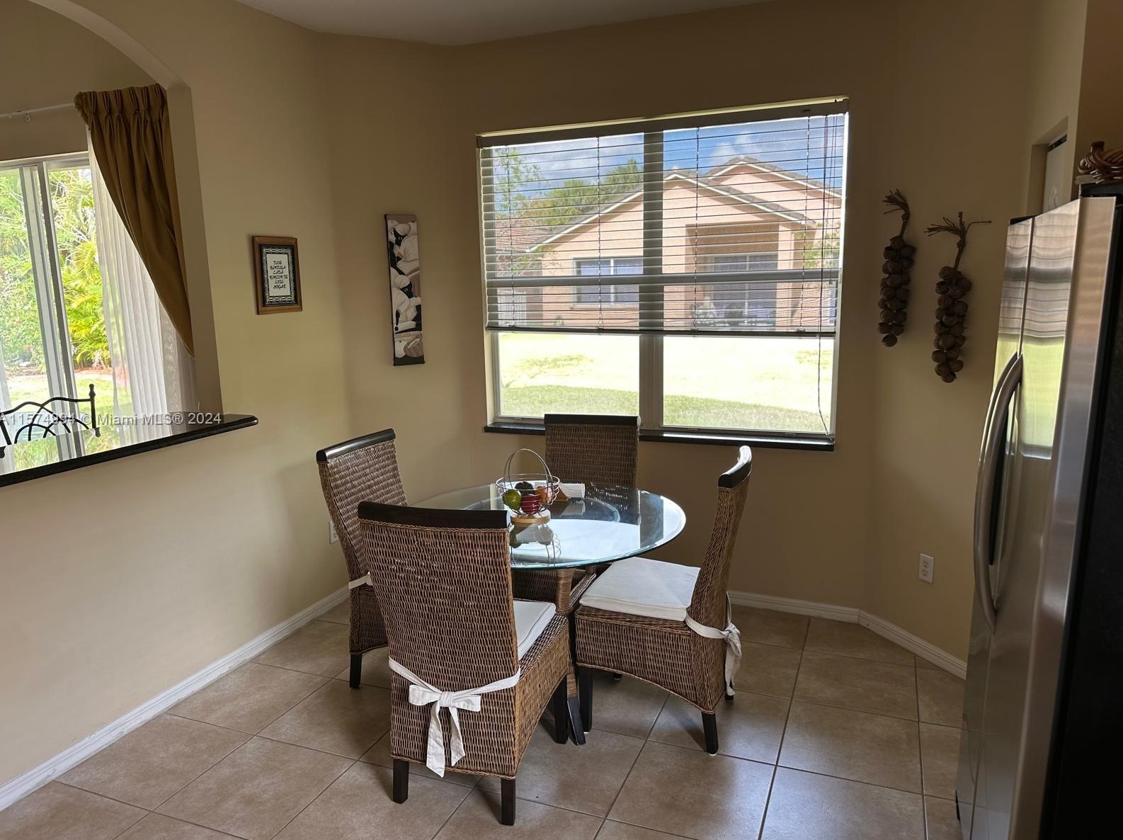 9740 Lindale Trace Blvd, Fort Pierce FL 34987-2411 exterior