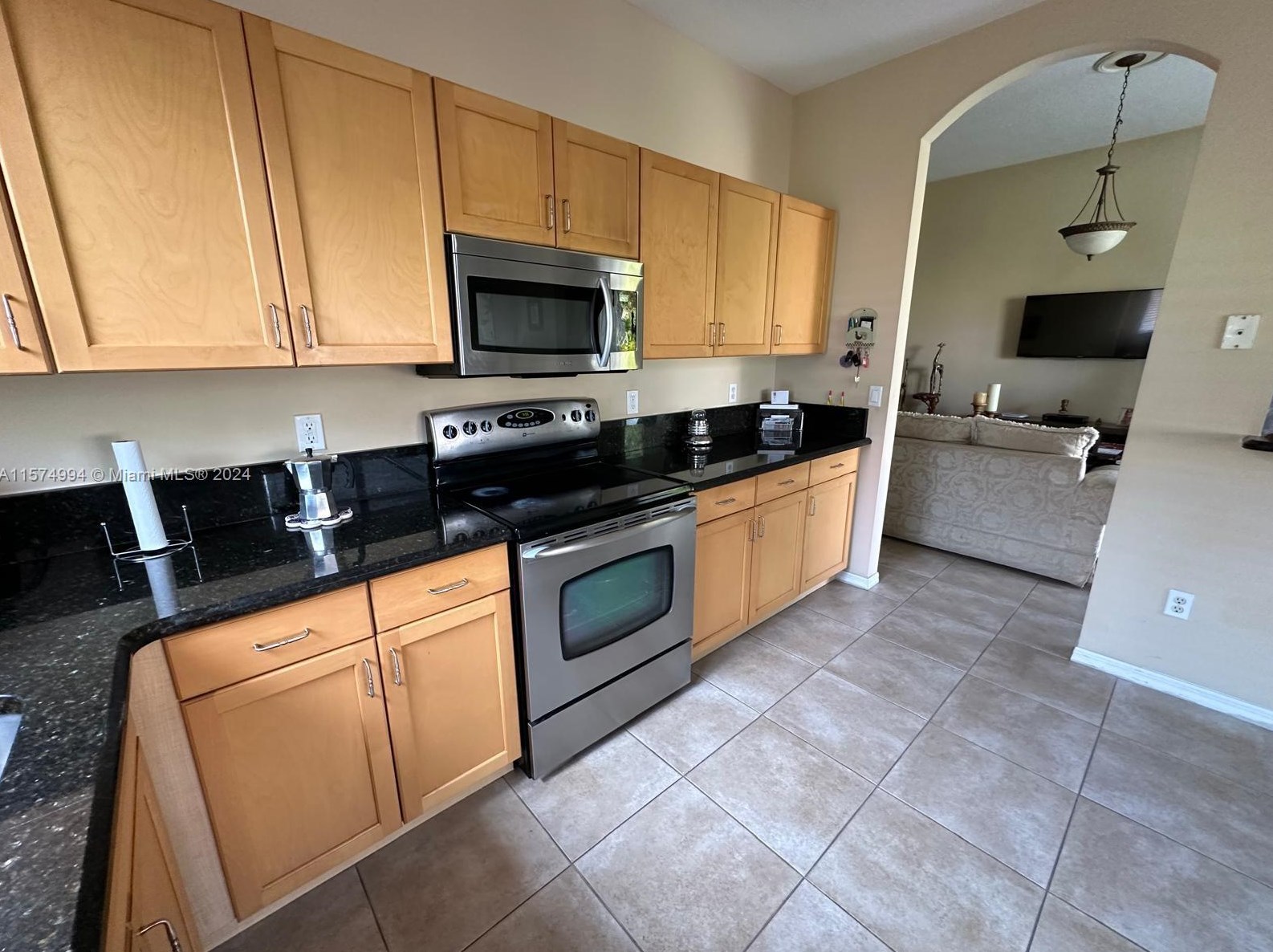 9740 Lindale Trace Blvd, Fort Pierce FL 34987-2411 exterior