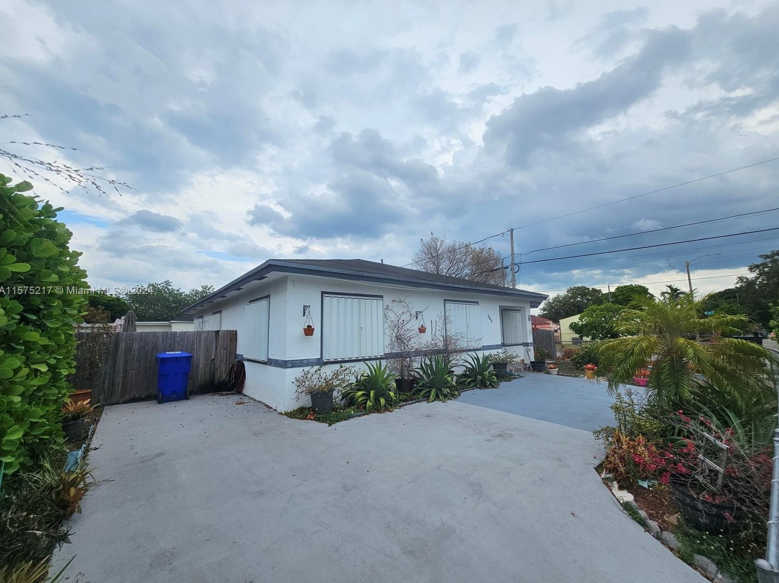 789 50th St, Miami, FL 33127-2607