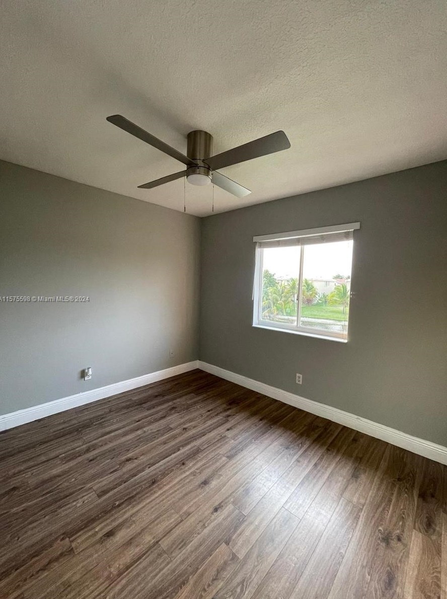 12581 28th Ct, Hollywood FL  33027-4104 exterior