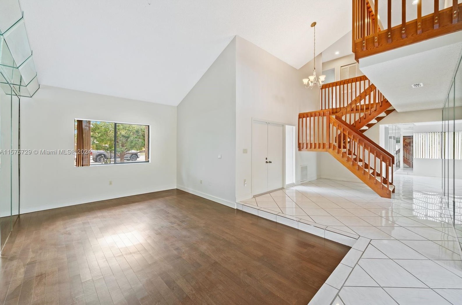 9960 14th St, Hollywood, FL 33025-3628