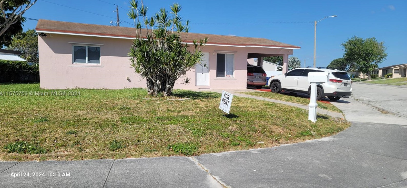 22200 112th Ct, Miami, FL 33170-4704