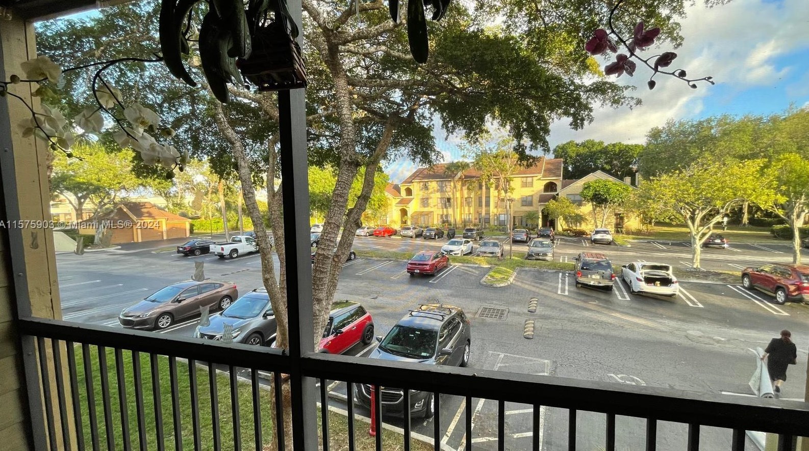 2307 Congress Ave, Boynton Beach FL  33426-7434 exterior