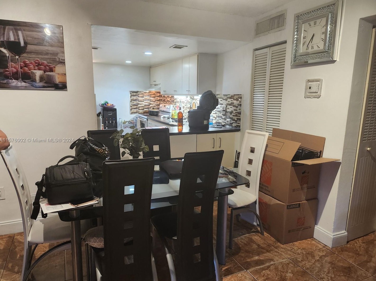 1910 W 56th St #3122, Hialeah, FL 33012