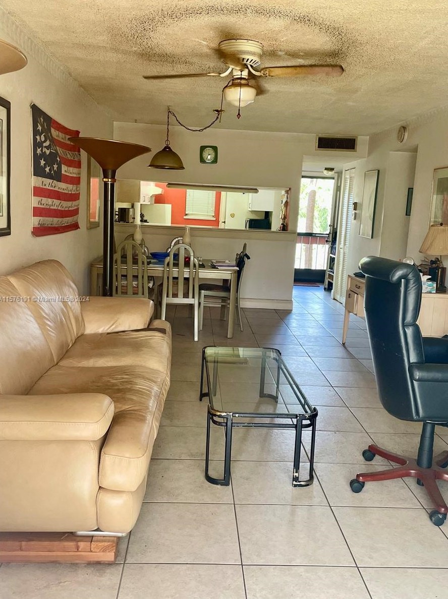 7610 Stirling Rd #d201, Hollywood, FL 33024