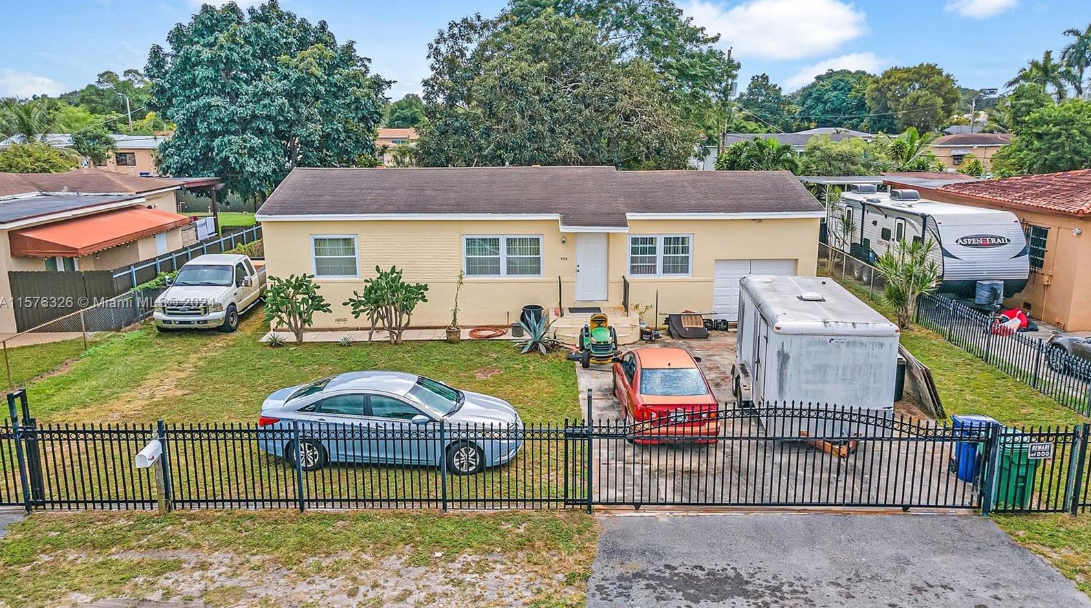 400 150th St, Miami, FL 33161-2032