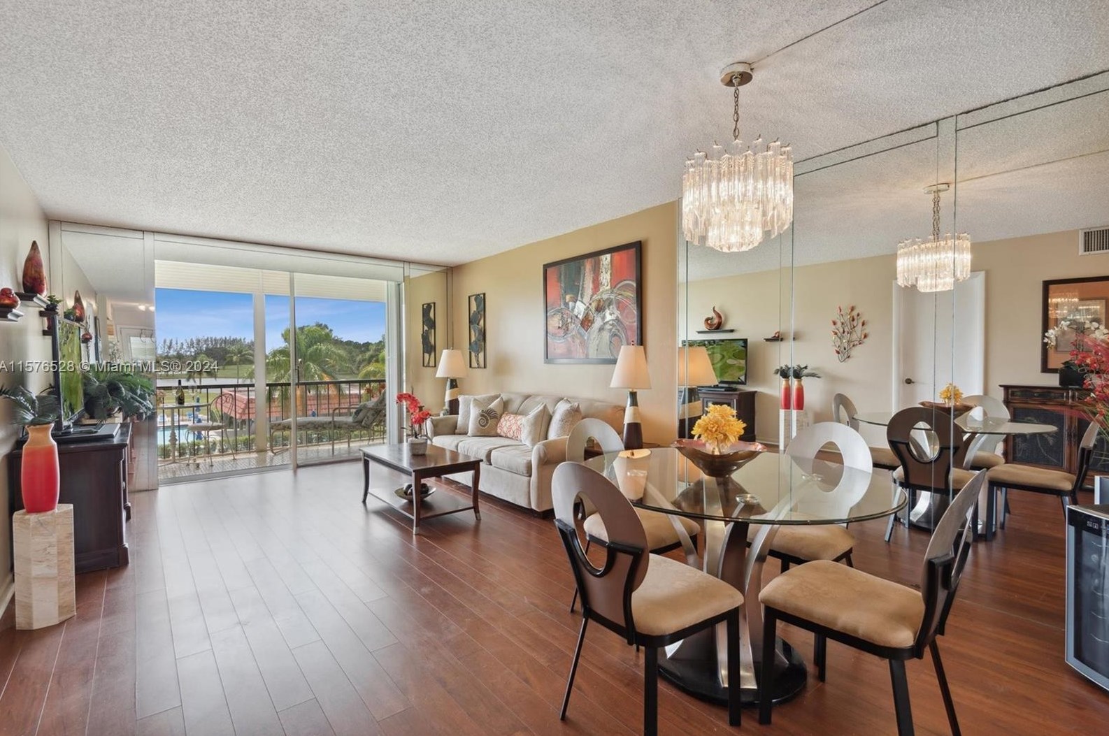 8900 Washington Blvd #311, Hollywood, FL 33025