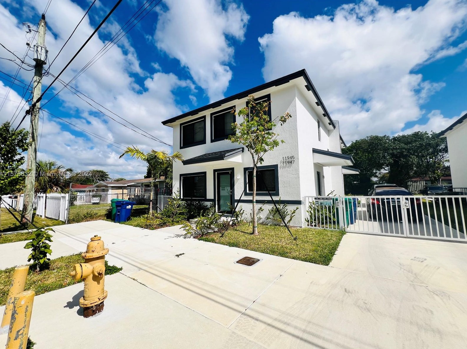 11945 217th St, Miami, FL 33170-2827