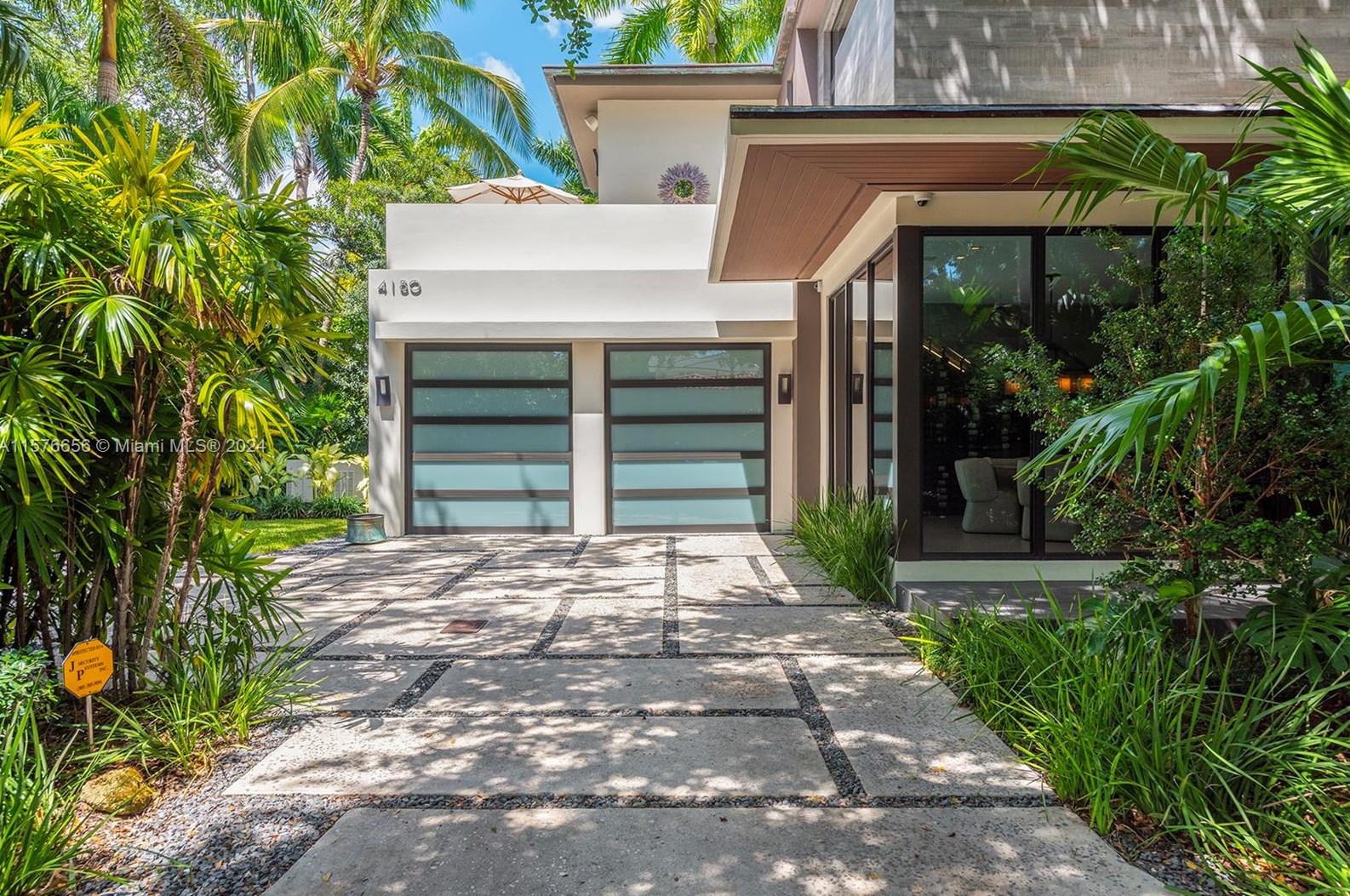 4180 Grove St, Miami, FL 33133-6634