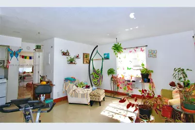 101 SE 4th Ave #1-7, Hallandale Beach, FL 33009 - Photo 22