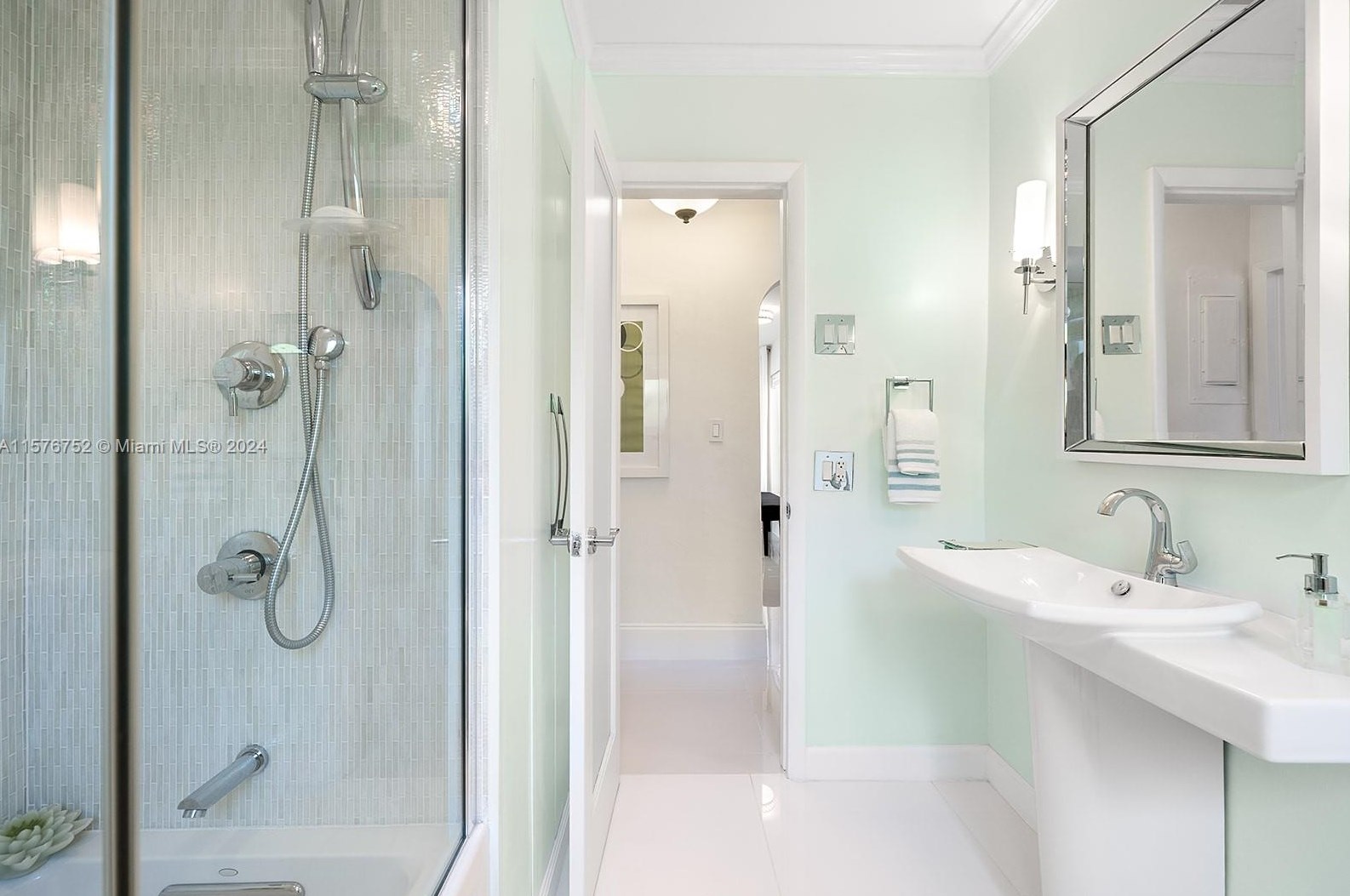 2080 82 Ter, Hollywood FL 33024-3171 exterior