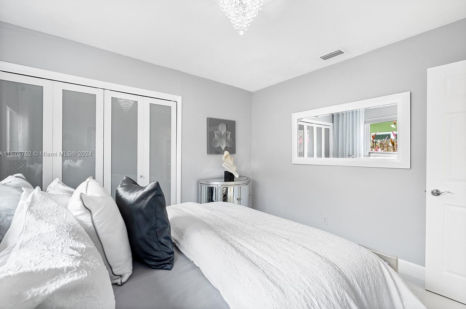 2080 82 Ter, Hollywood FL 33024-3171 exterior