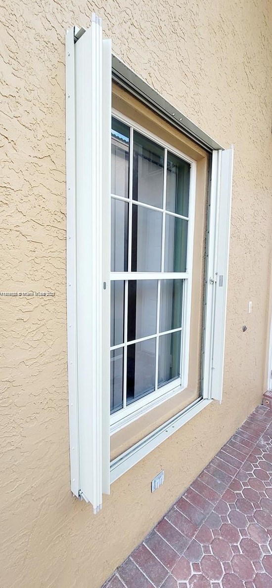 15291 18th St, Hollywood FL 33027-4306 exterior