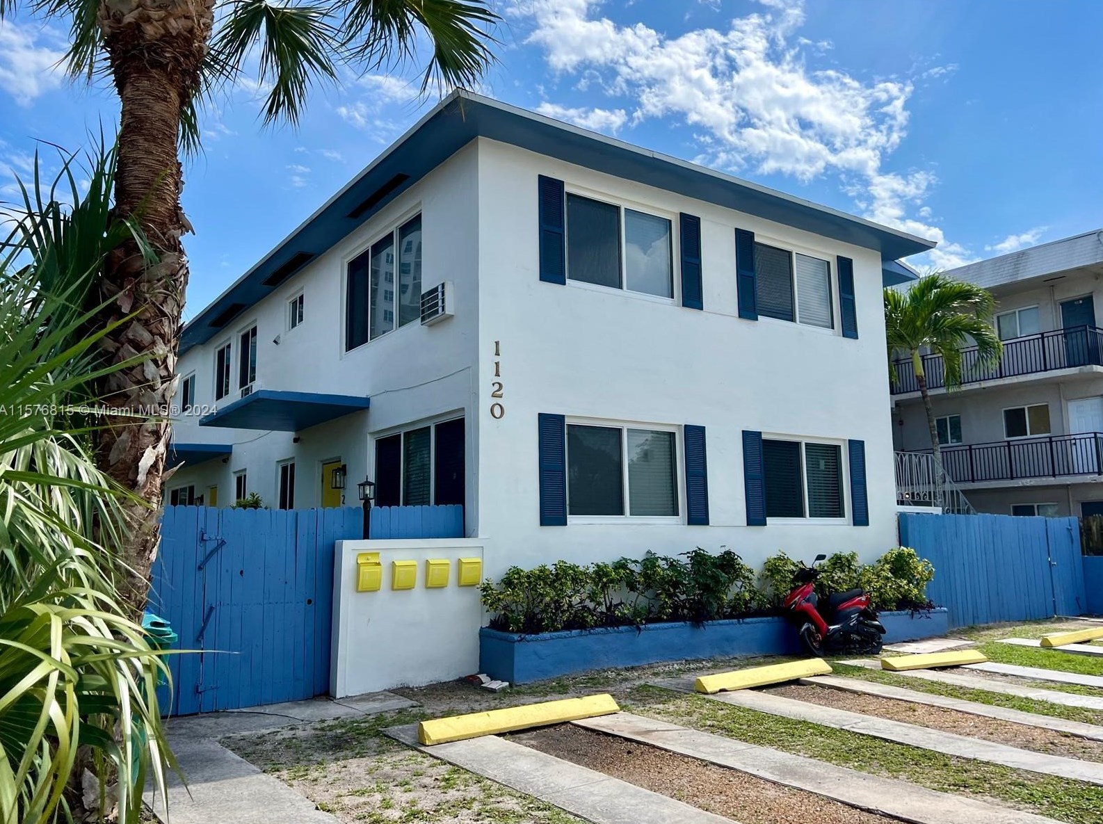 1120 81st St, Miami, FL 33138-4236
