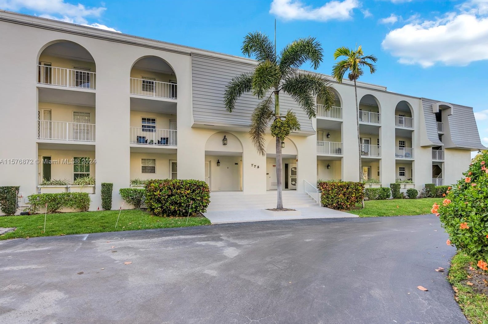 775 Jeffery St, Boca Raton, FL 33487-4102