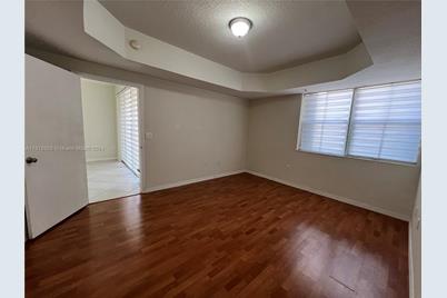 6520 NW 114th Ave #1601 - Photo 1