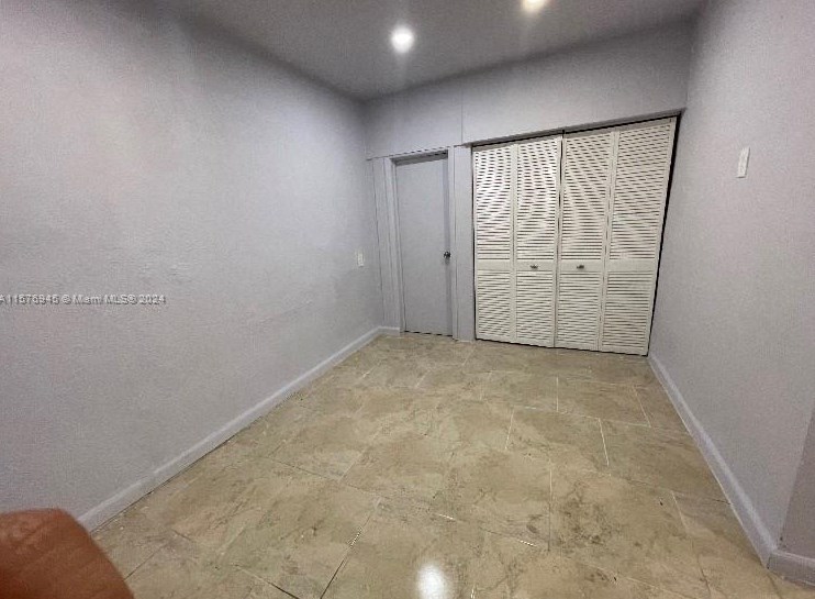 305 Dunad Ave, Miami, FL 33054-3436