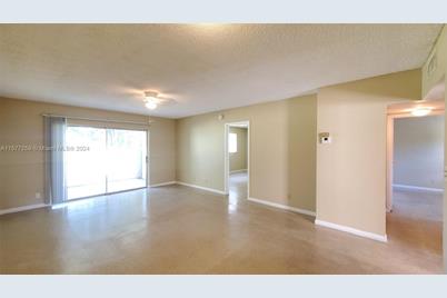 1050 Country Club Dr #202 - Photo 1