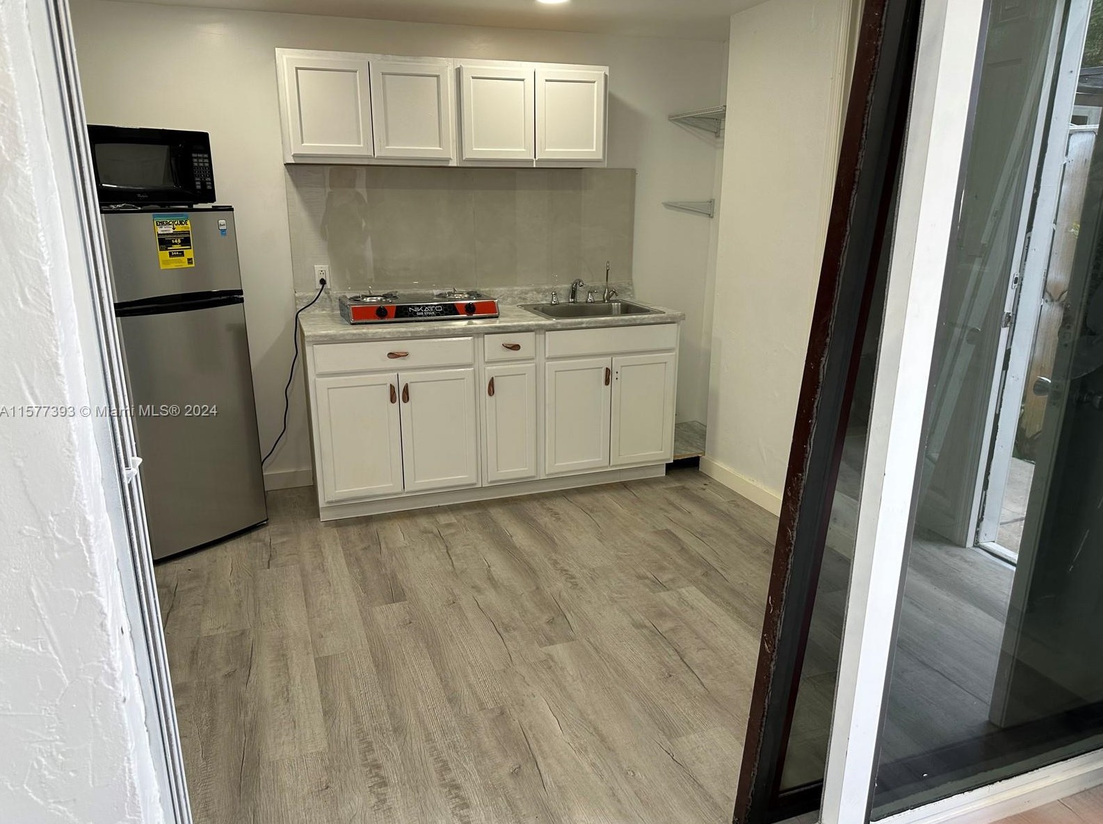 8480 14th St, Hollywood, FL 33024-4970