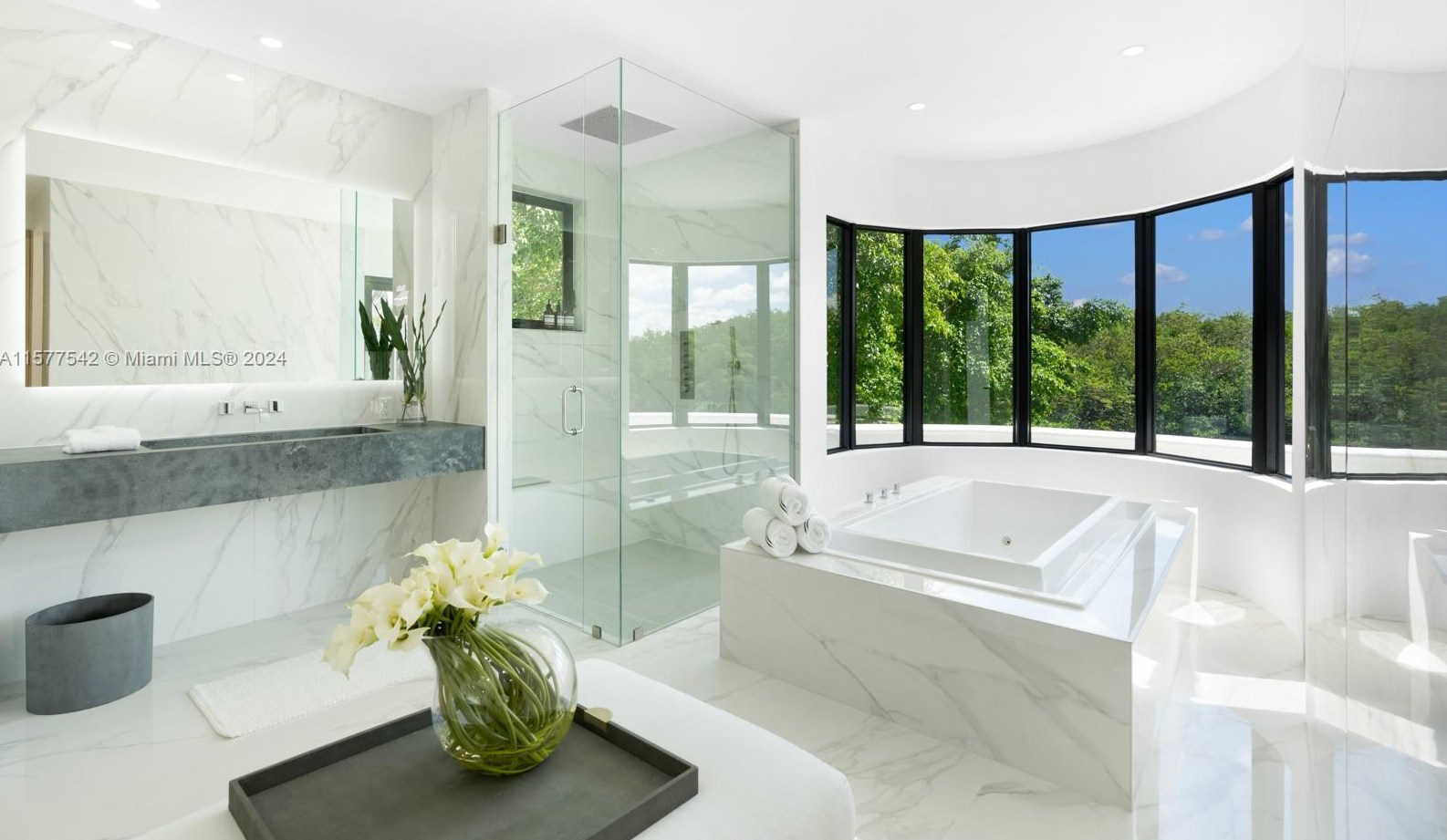 144 Paloma Dr, Miami FL 33143-6545 exterior