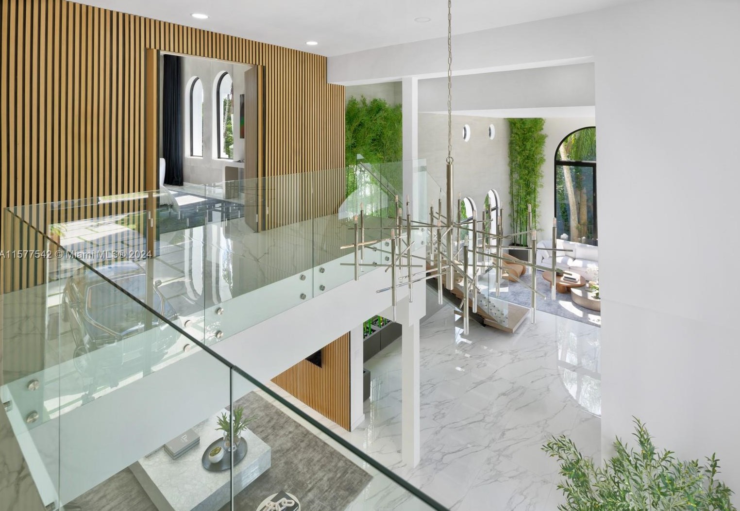 144 Paloma Dr, Miami FL 33143-6545 exterior