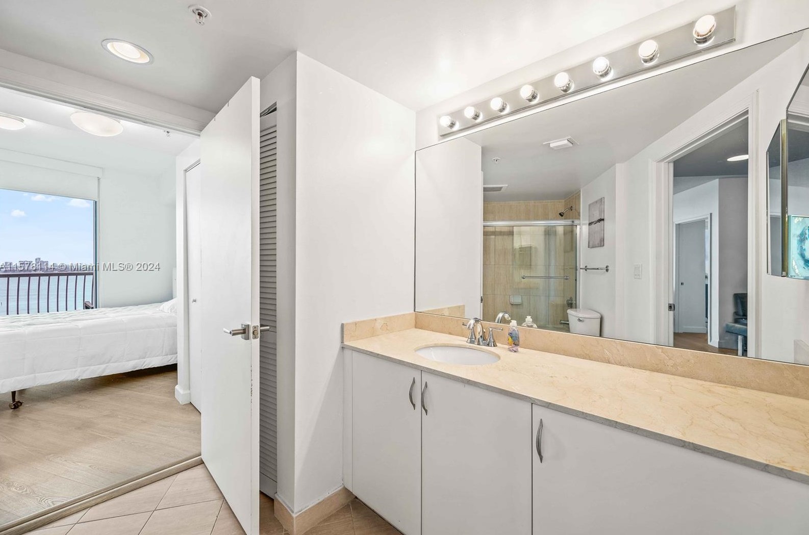 1750 Bayshore Dr, Miami FL 33132-3207 exterior