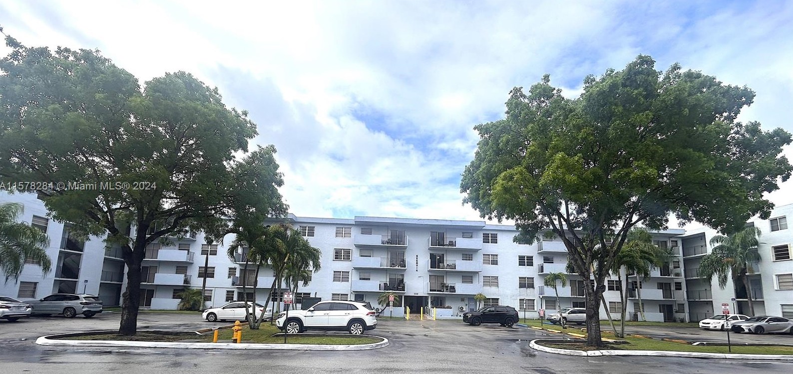 1221 Sw 122nd Ave #304, Miami, FL 33184