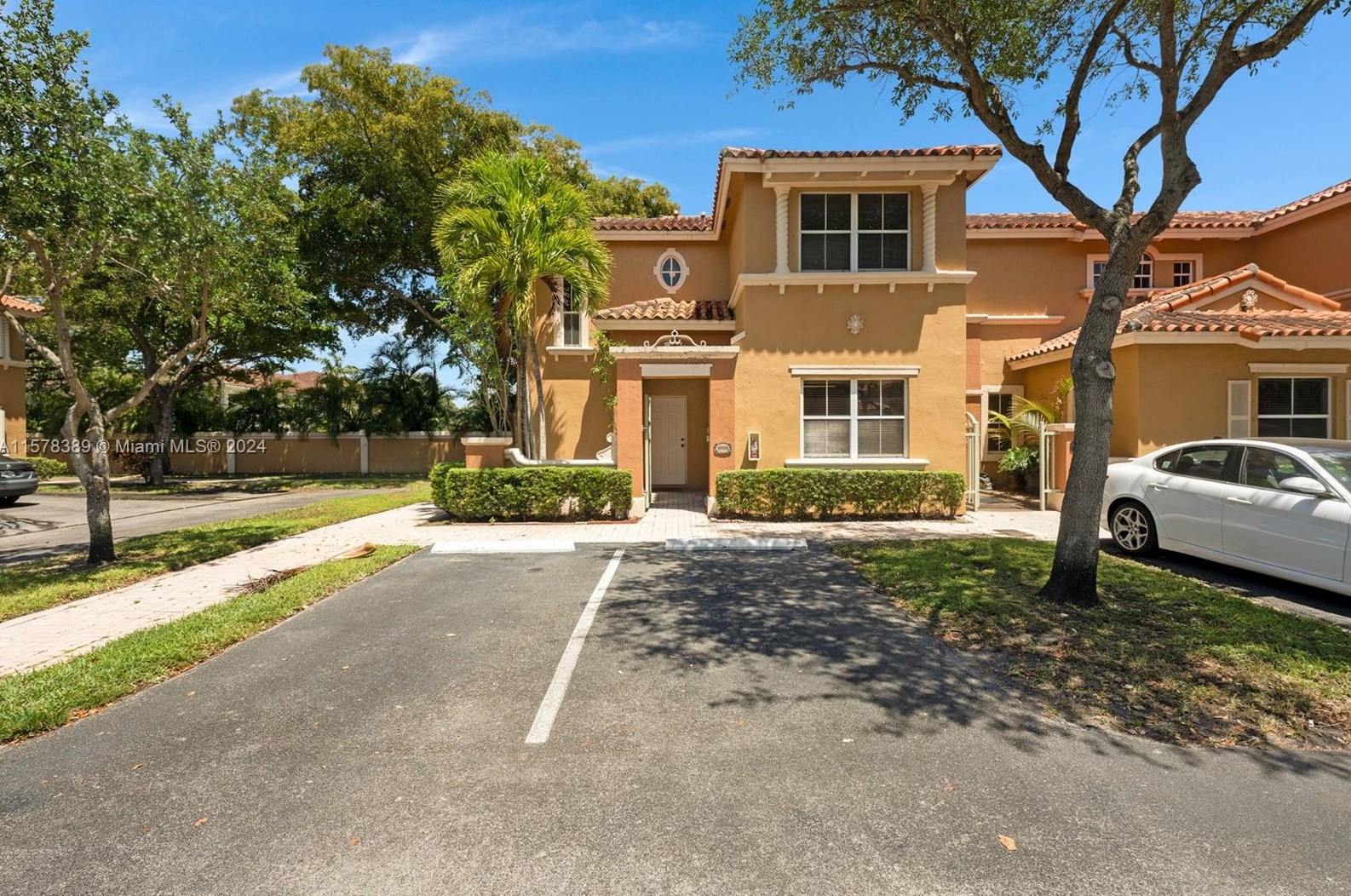 14001 Nw 84th Ct #3401, Hialeah, FL 33016