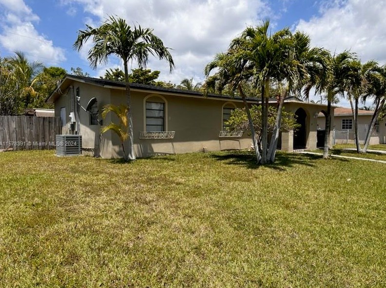 21350 102nd Ct, Miami, FL 33189-3014