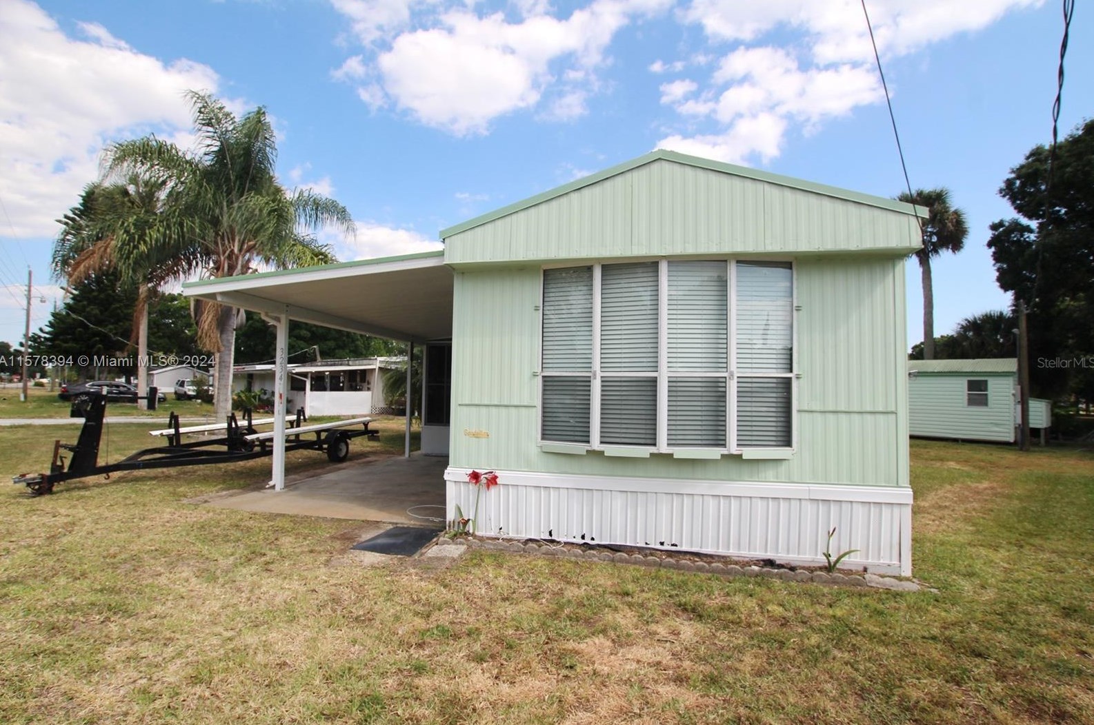 3234 25th St, Okeechobee, FL 34974-6366