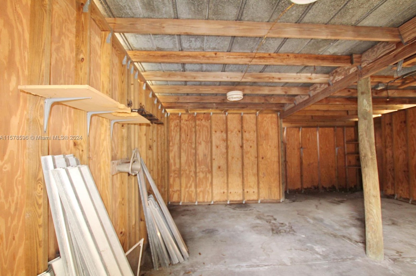 3761 165 Ct, Okeechobee FL 34972-8413 exterior