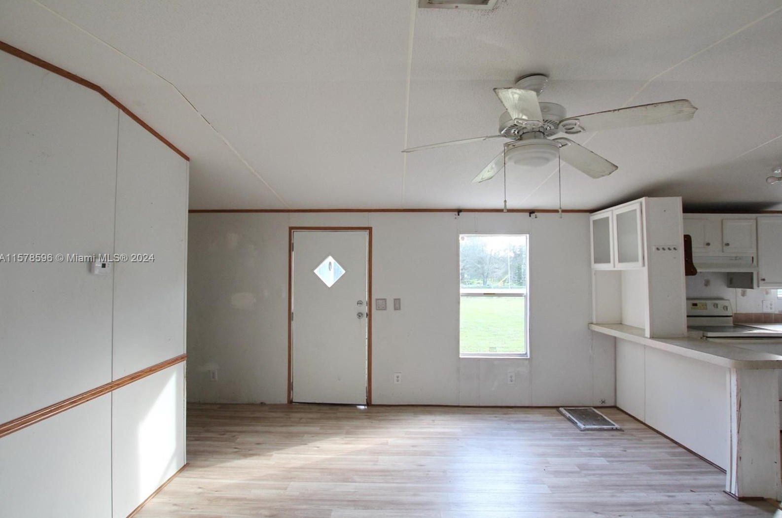 3761 165 Ct, Okeechobee FL 34972-8413 exterior