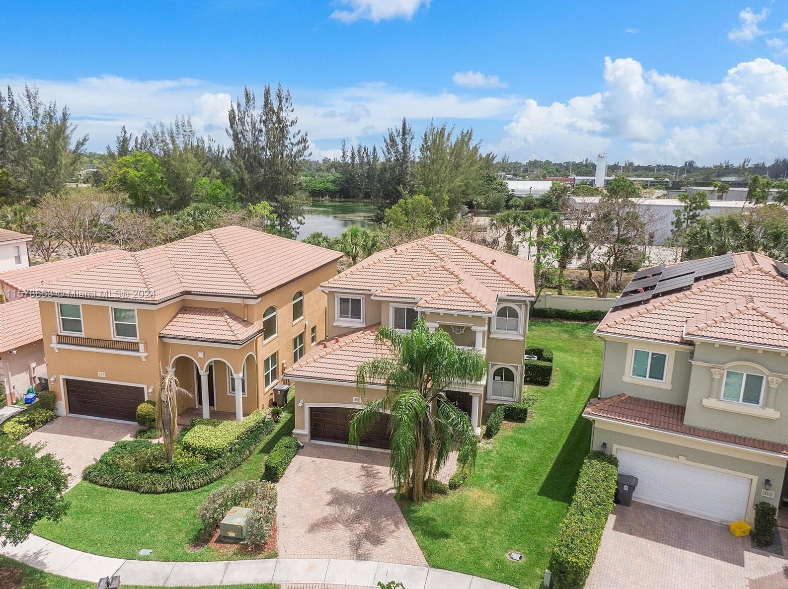 547 Gazetta Way, West Palm Beach, FL 33413-1064