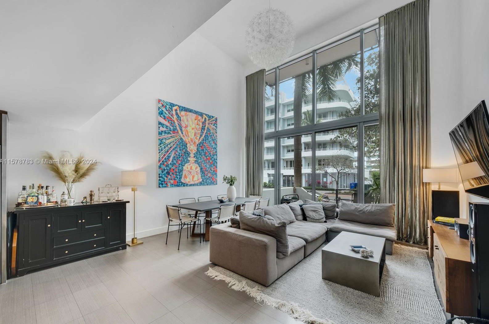 6000 Collins Ave #126, Miami Beach, FL 33140