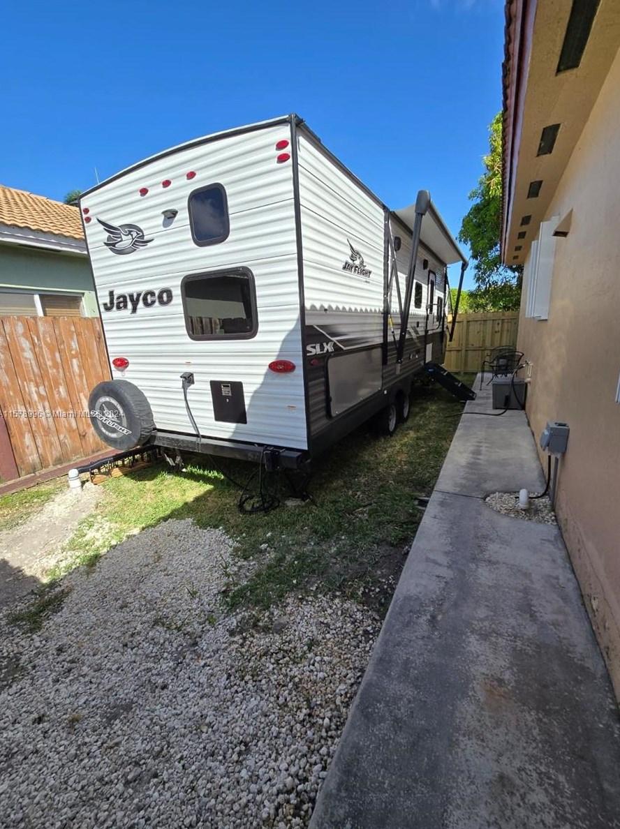 604 12th Ter, Homestead, FL 33033-5091