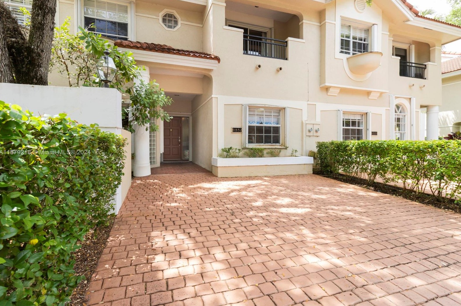 6852 Sw 89th Terrace, Miami, FL 33156
