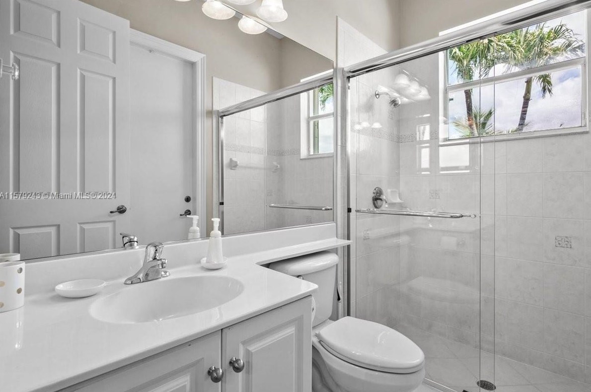 18553 49 St, Hollywood FL  exterior