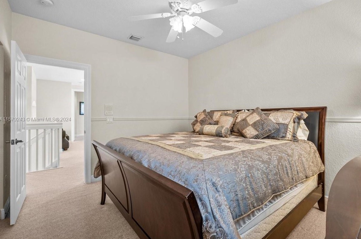 18553 49 St, Hollywood FL  exterior