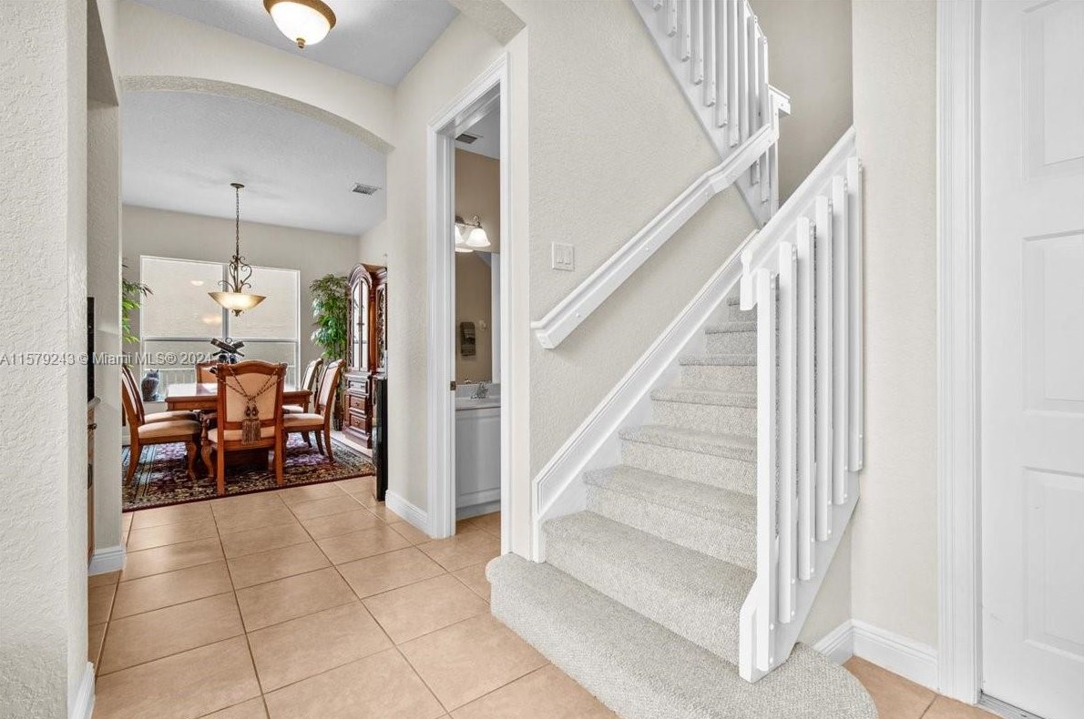 18553 49 St, Hollywood FL  exterior