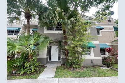 12370 SW 52nd Place - Photo 1