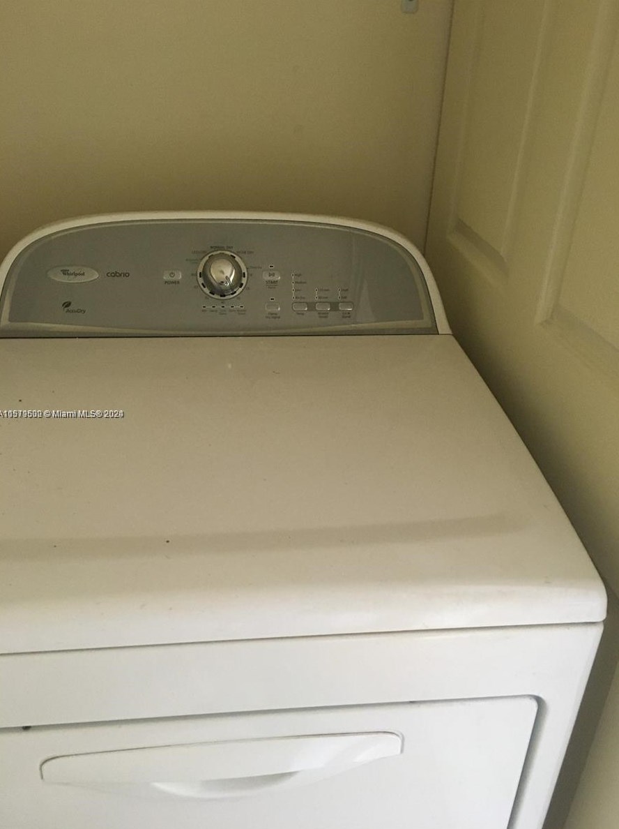 3396 Foxcroft Rd, Hollywood FL  33025-4196 exterior