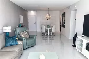 3901 S Ocean Dr, Hollywood, FL 33019 - Photo 2