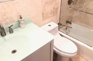 3901 S Ocean Dr, Hollywood, FL 33019 - Photo 32